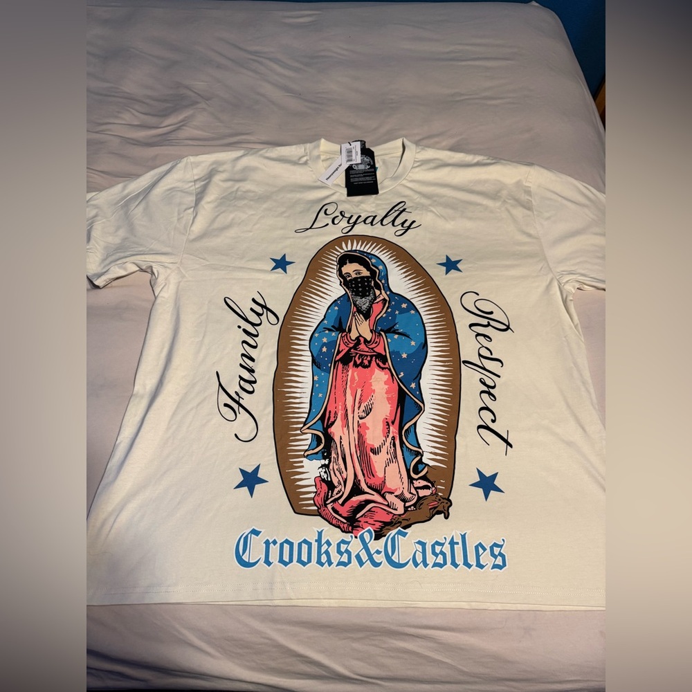 Crooks and castles shirt
